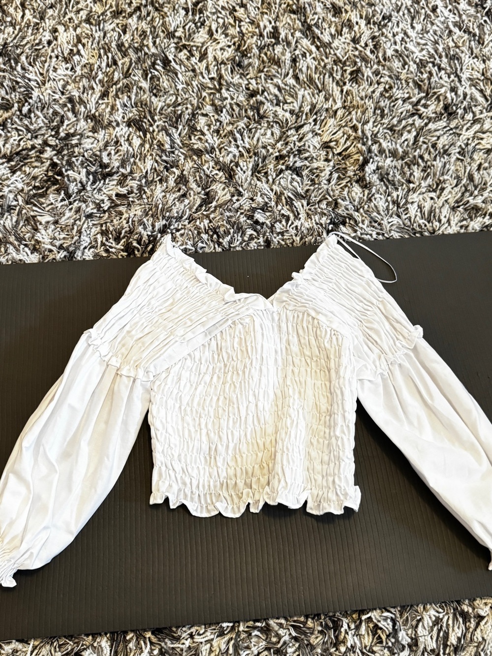 NWT: Zara White Smocked Off-Shoulder Long Sleeve Blouse - Picture 5 of 7